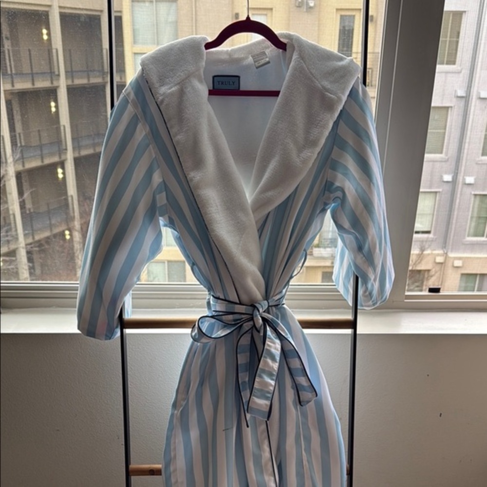 Truly Vegan Mykonos Robe (Blue)